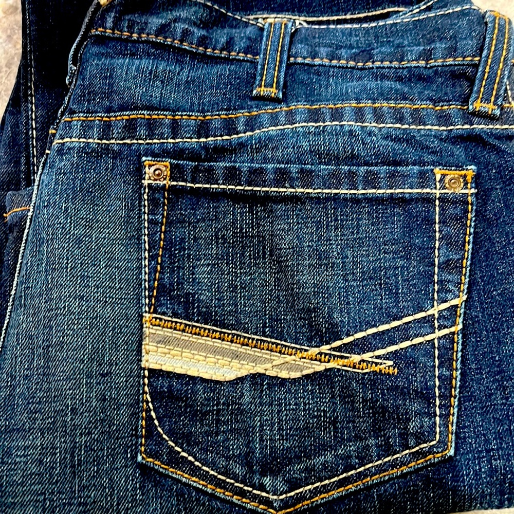 New without tags men’s Ariat denim jeans never worn